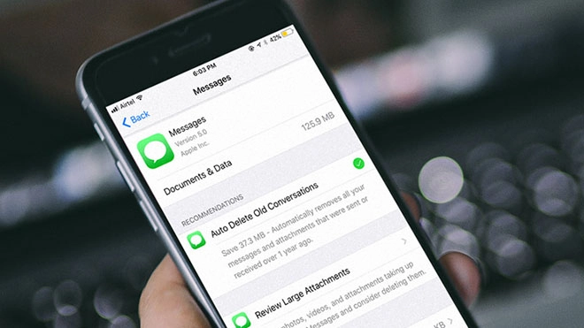 Xóa tin nhắn cũ trên iPhone để giải phóng bộ nhớ